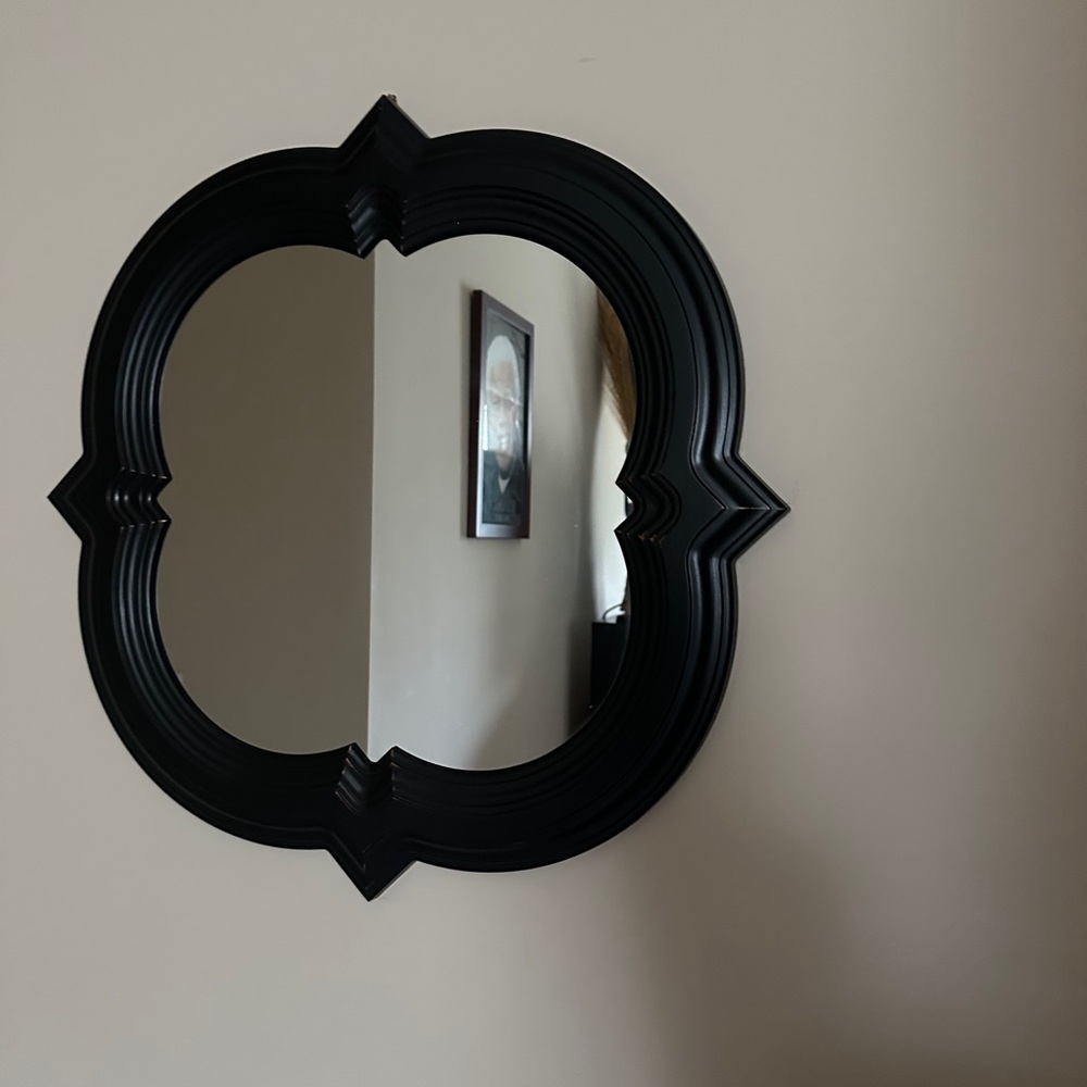 Wall mirror - Picture 2 of 3
